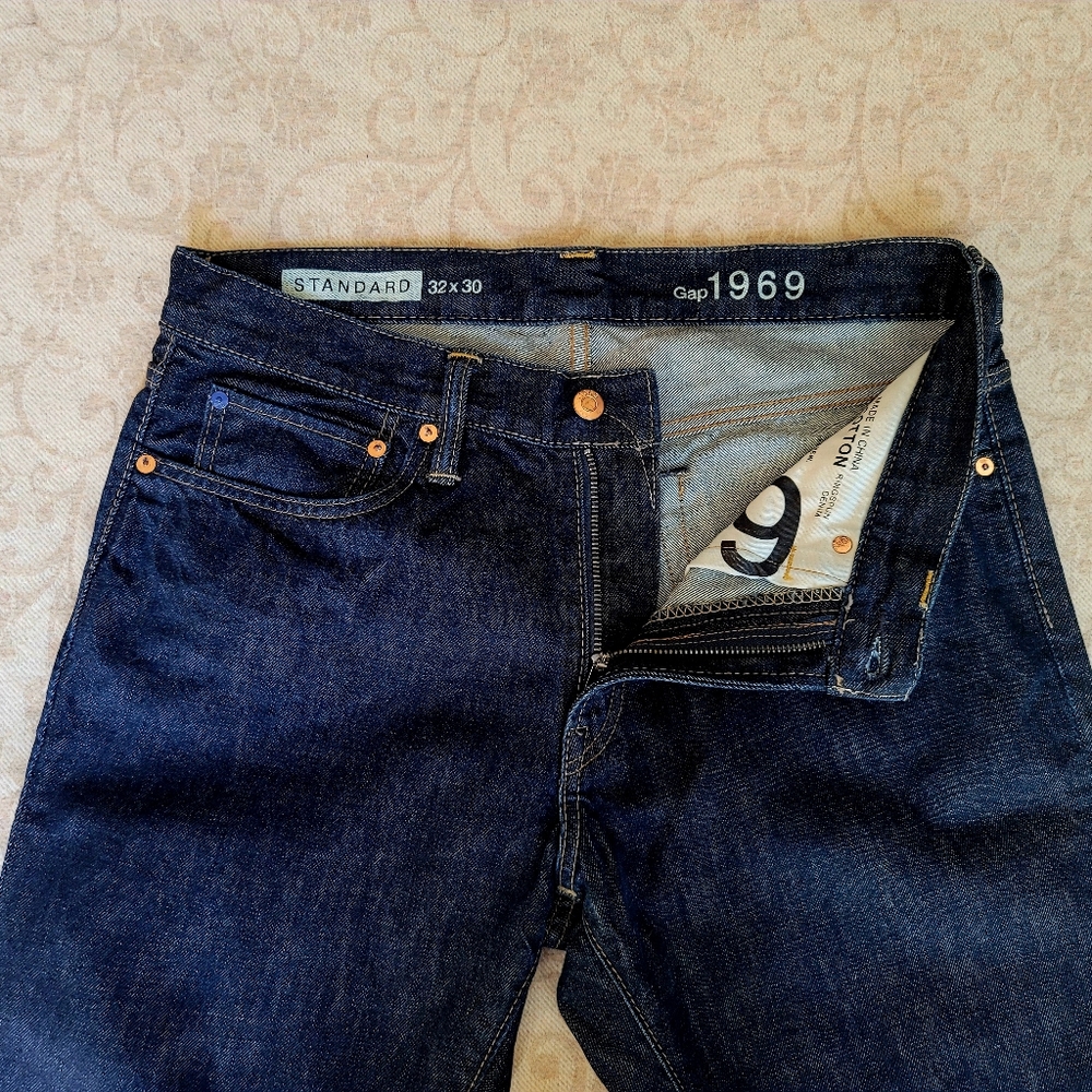 Gap 1969 Men's Standard Fit Jeans in Bleu Denim, Size 32x30 - Picture 4 of 14